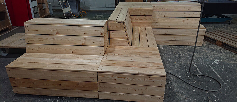 Stadtentwicklung Wiesbaden, Sitz- und Balancier-Landschaft, Wörther-See-Straße, Förderprogramm, Sozialer Zusammenhalt, Gräselberg, Isingermerz, Werkstatt, Schreinerei