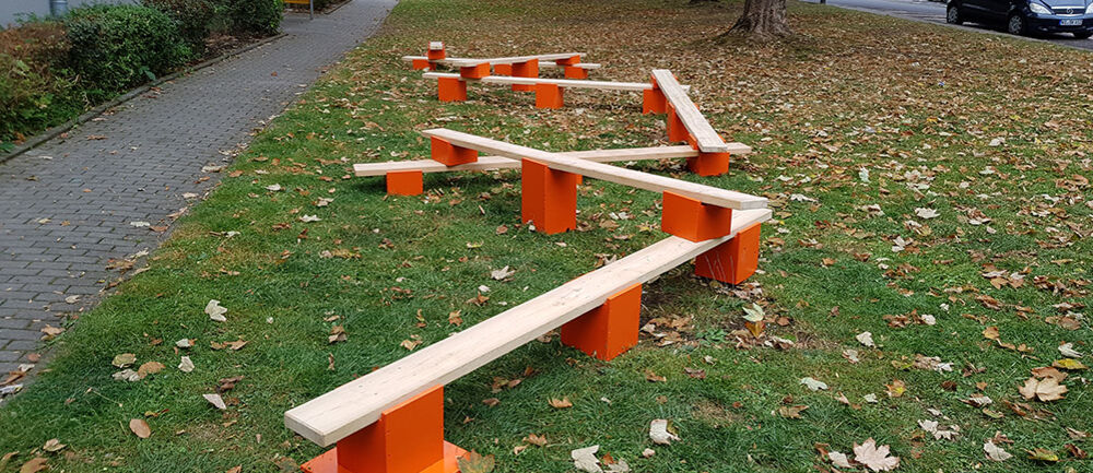 Stadtentwicklung Wiesbaden, Sitz- und Balancier-Landschaft, Wörther-See-Straße, Förderprogramm, Sozialer Zusammenhalt, Gräselberg, Isingermerz, Werkstatt, Schreinerei