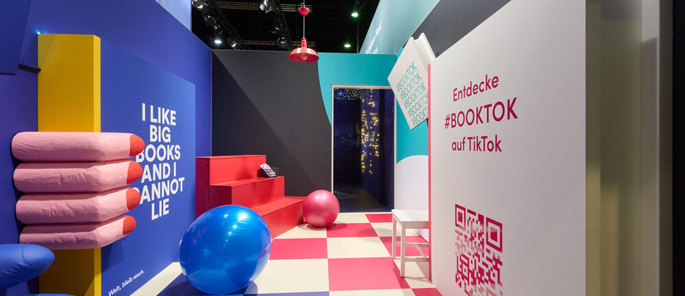 Thalia Messestand, Buchmesse Frankfurt, Messebau ISINGERMERZ, Messemontage
