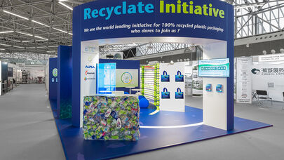 Messestand Werner + Mertz, Messe PLMA, Amsterdam, internationaler Messebau, ISINGERMERZ, Kreislaufwirtschaft, Nachhaltigkeit, Recyclat-Initiative, Messedesign