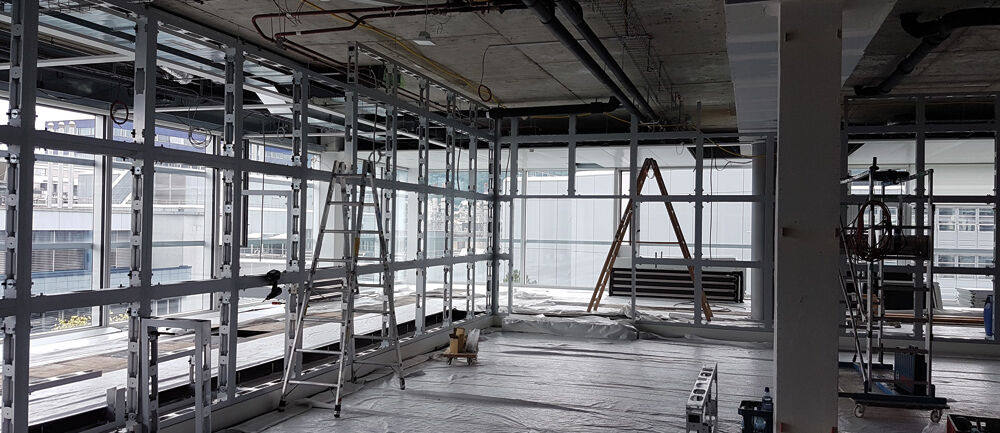 CNN-Money Switzerland, TV Sender, Senderaum, Regieraum, Content Park Zürich, Trennwand, Trennwandmieten, mobiles Raumkonzept