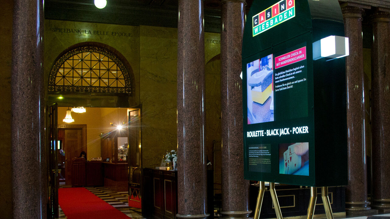 Spielbank Wiesbaden, Casino, Innenausstattung