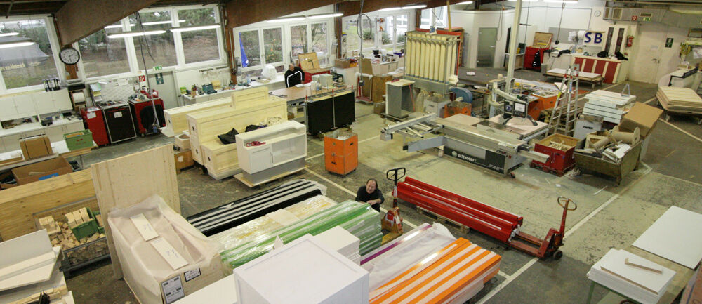 Roadshow, Landrover, Isingermerz, Agentur Voss+Fischer, Dschungelstyle, Jaguar, temporäre Präsentation, Werkstatt